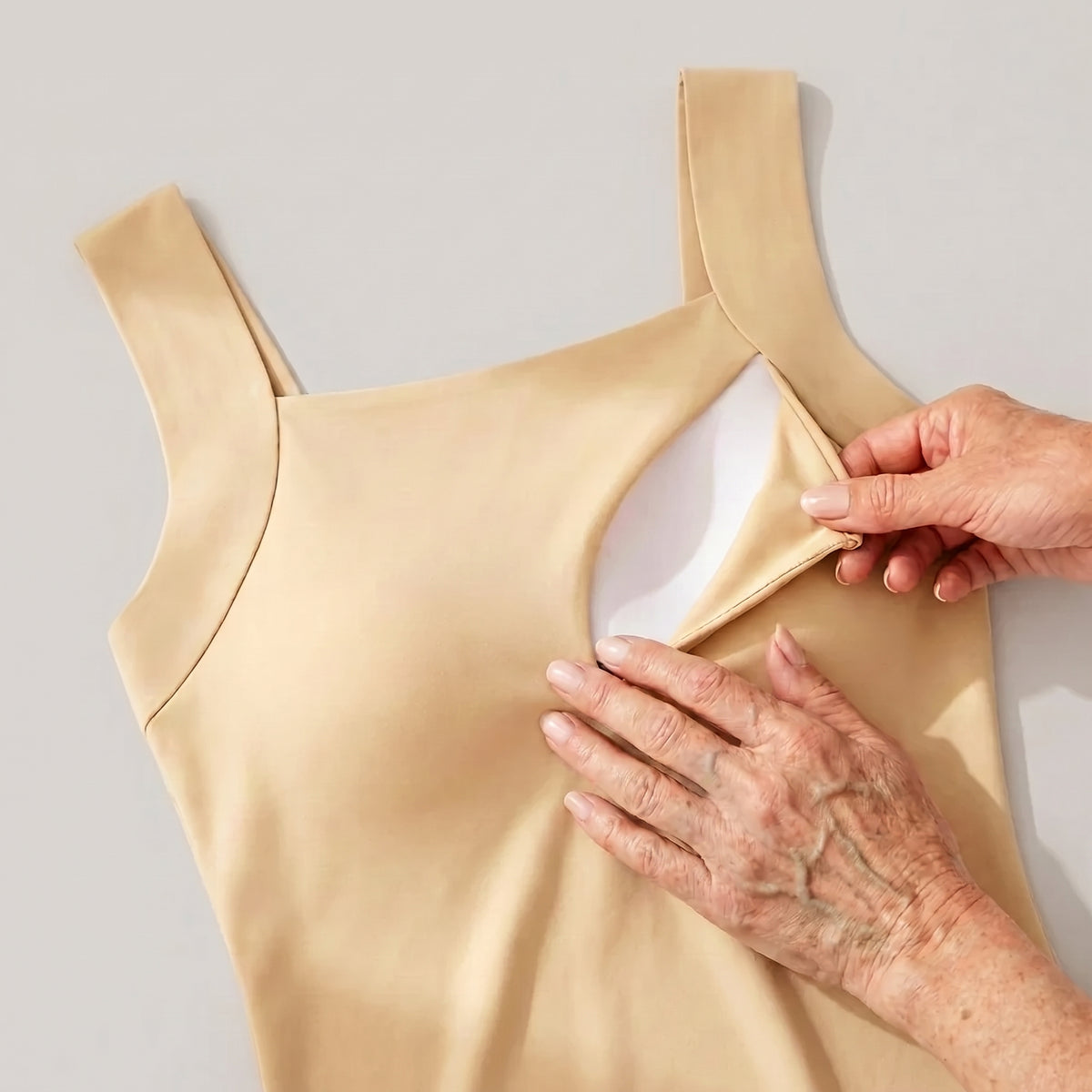 Rosa Tanks — Camiseta con brasier integrado